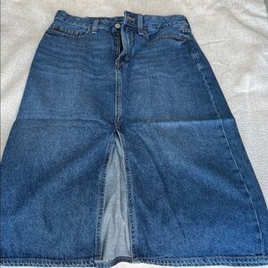 Old Navy Dark Blue Denim Pencil Skirt